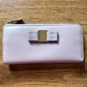 Ferragamo Blush Pink 3/4 Zip Bow Wallet